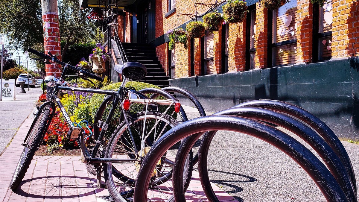 James Bay Hotel | James Bay Inn Hotel & Suites