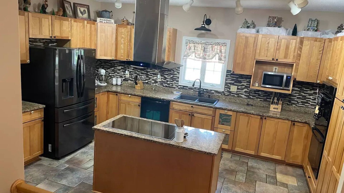 Oconee County House | Jana Retreat Pool 1 BR/1 Bath