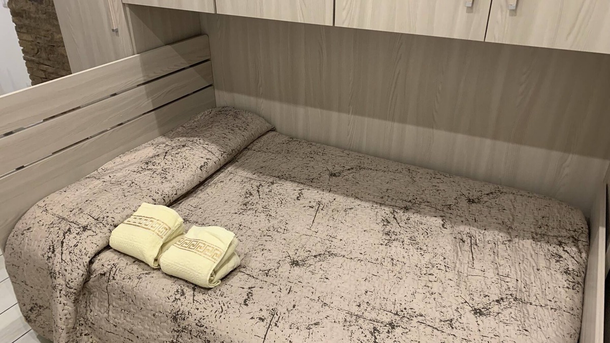 Benevento Apartment | Janara - Rocca dei Rettore (French bed)