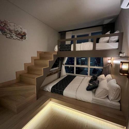 Chinatown Apartment | Japanese Style Room by Acewin Inn near China Town