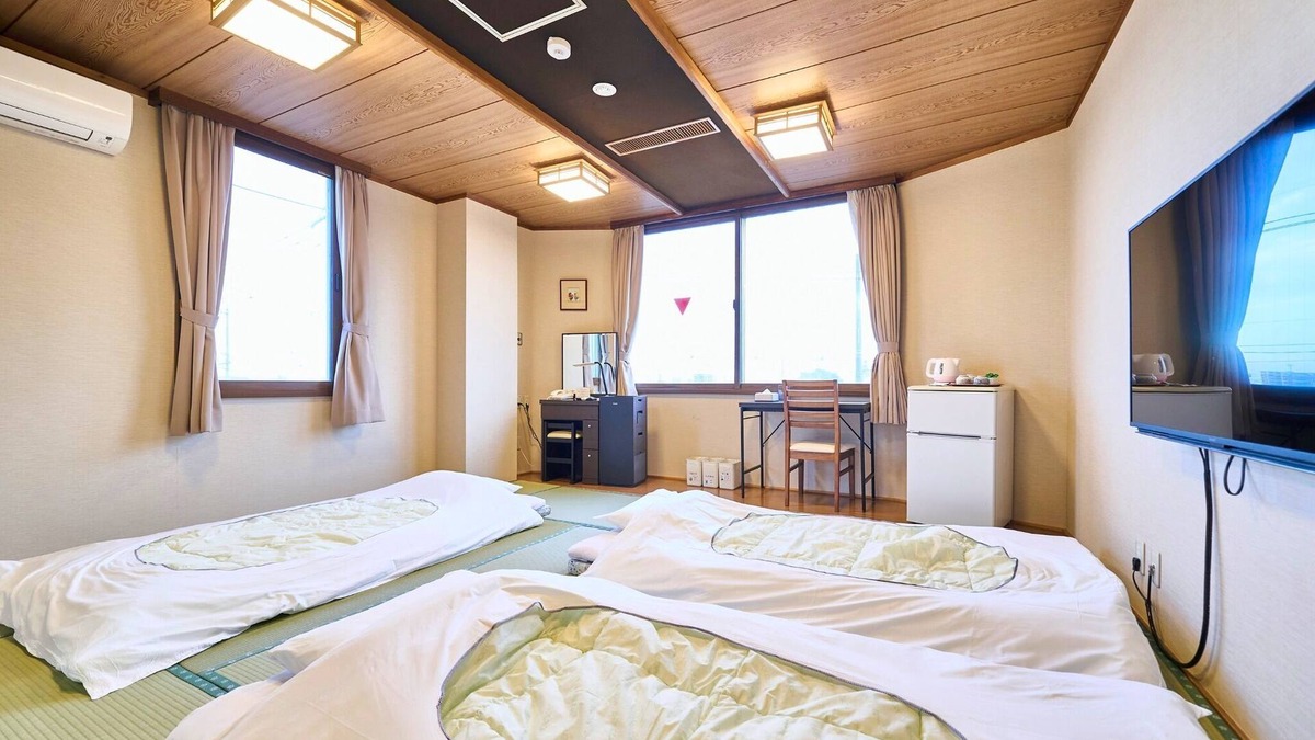 Ogaki Hotel | Japanesestyle room A Japanese and Western buffet/Ogaki Gifu