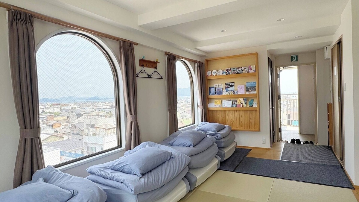 Katahara Apartment | Japanesestyle room for 4 people with kitchen and /Imabari Ehime