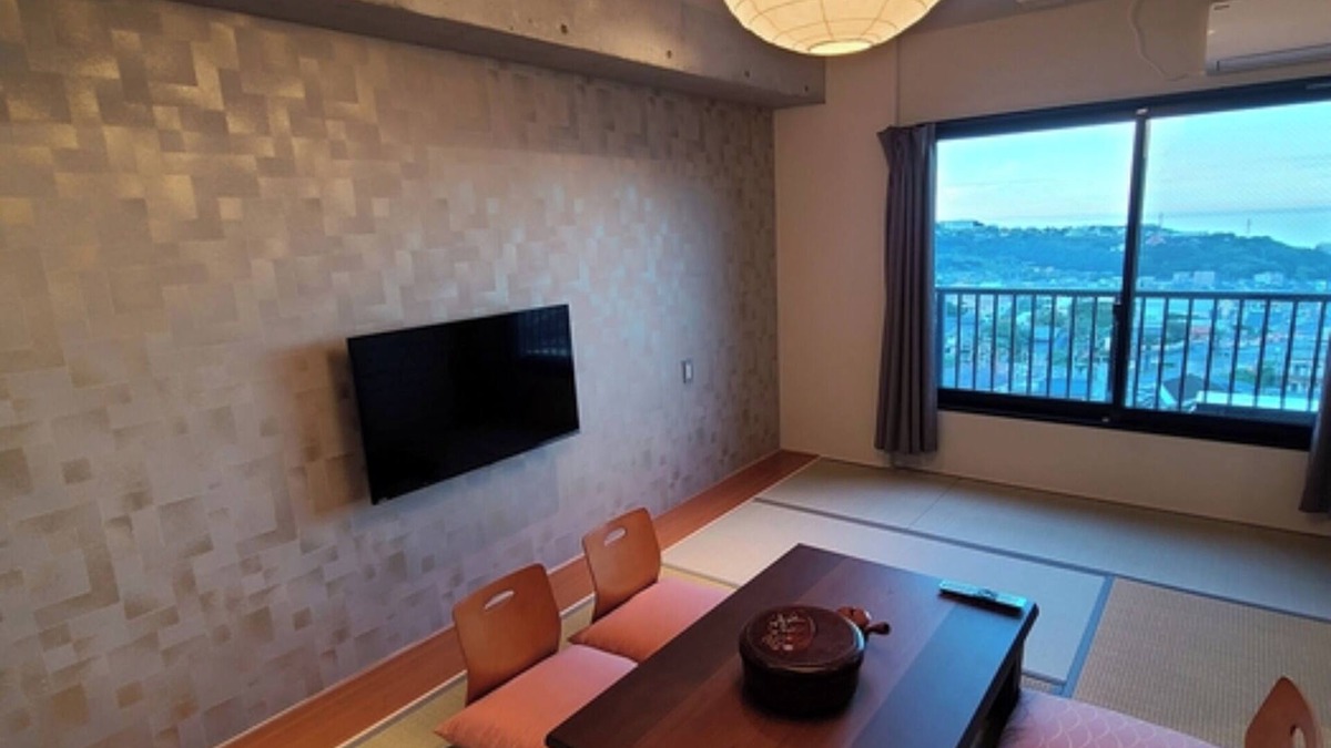 Kannawa Onsen Hotel | Japanesestyle room sea side with a panoramic vi/Beppu Ōita