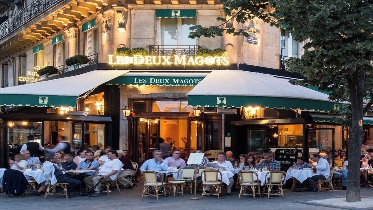 Notre-Dame-des-Champs Apartment | JARDIN DU LUXEMBOURG -RUE DE ASSAS -3 BEDROOM WITH AIR CON