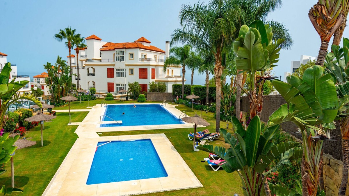 Puerto de la Duquesa Apartment | Jardines Mar Mediterraneo 2433 Sea View