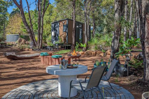 Bedfordale House | Jarrah Valley Escape by Tiny Away