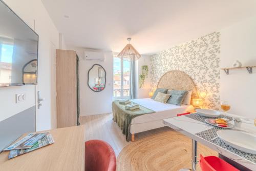 Roanne Apartment | Jasmin Roanne centre-ville - Parking & Clim