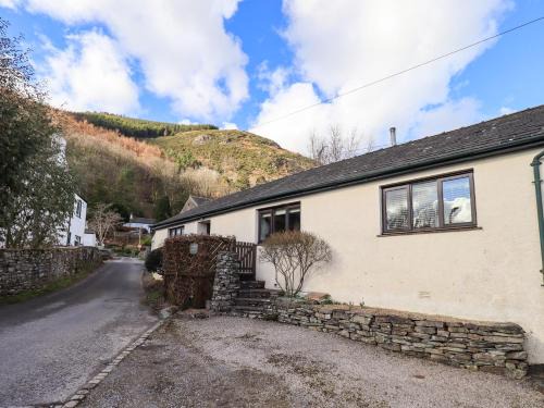 Thornthwaite House | Jasmine Cottage