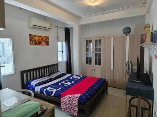 Chom Phon House | Jatujak Bangkok guesthouse R3