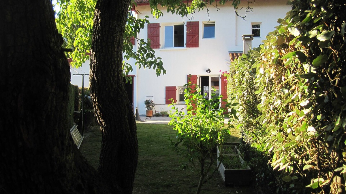 Jatxou House | JATXOU RENTAL HOUSE T3 WITH TERRACE AND PRIVATE GARDEN