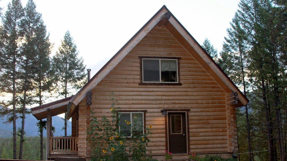 Alberton Cabin | Jay and Jill's River Cabin (on the Clarkfork near Missoula)