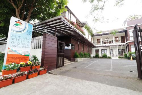Lembang House | Jayagiri Guesthouse By Belgareti
