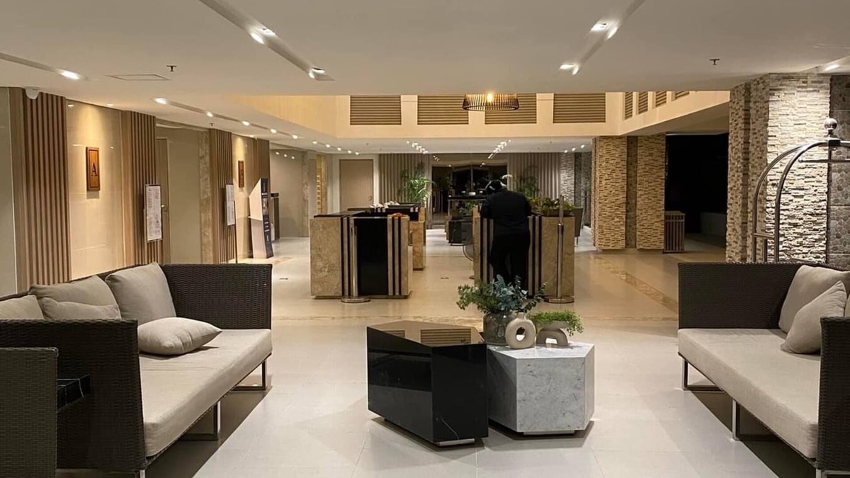 San Dionisio Condo | Jazz's Cozy Abode- W/PS4,Netflix,Karaoke/Near NAIA