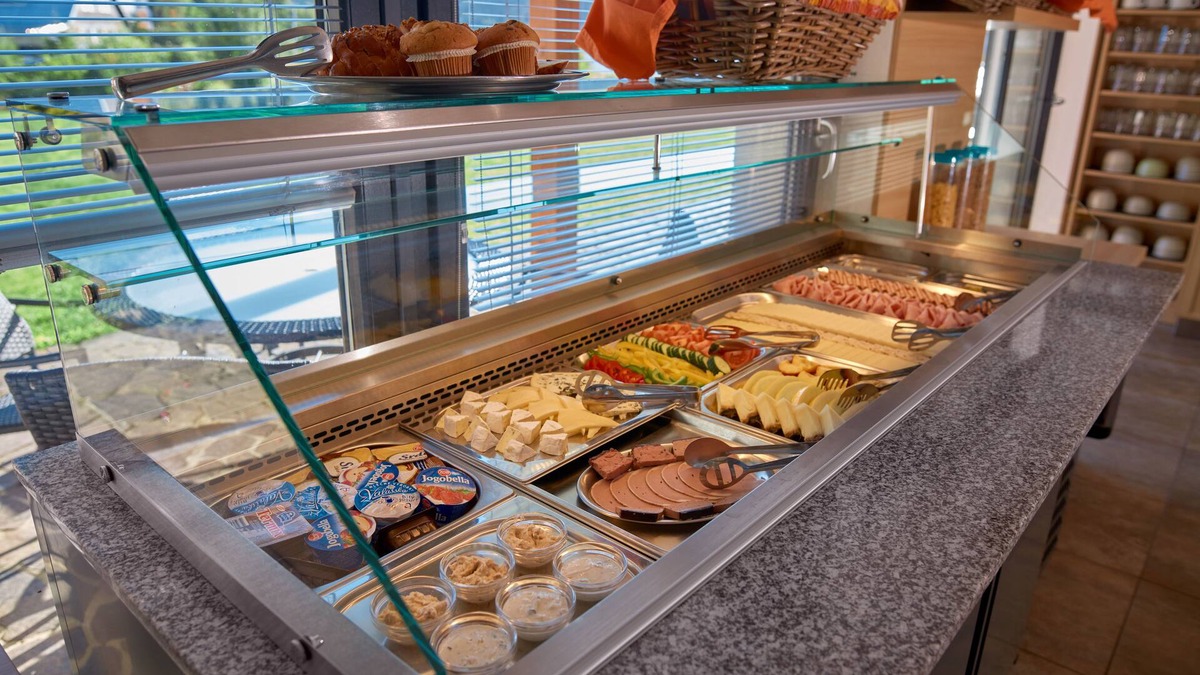 Predni Vyton Hotel | JBX Resort Hotel Albatros