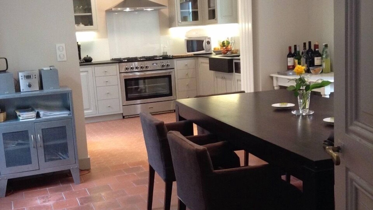 Le Cannet House | JDV Holidays Maison Oranger - charachterful with courtyard garden, near Cannes