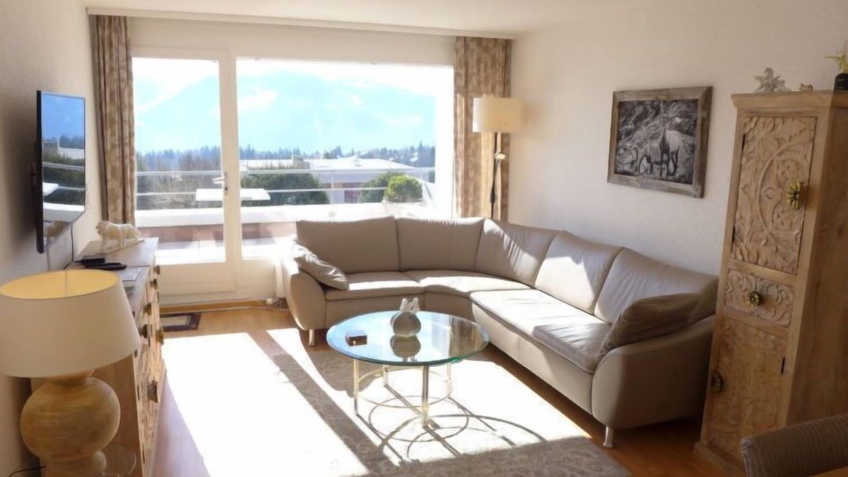 Montana Apartment | Jeanne D'Arc Apt. D-33 by Interhome