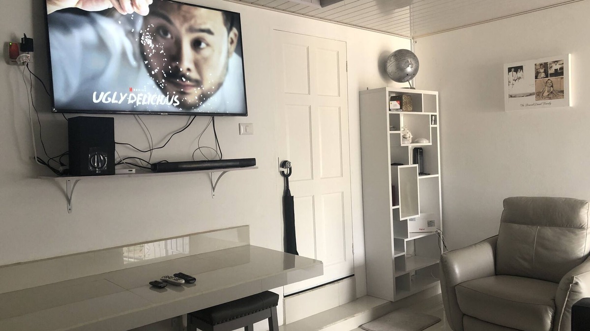 San Fernando Apartment | 'JEANOEL CHATEAU' cozy fully furnished 2-bedroom apt