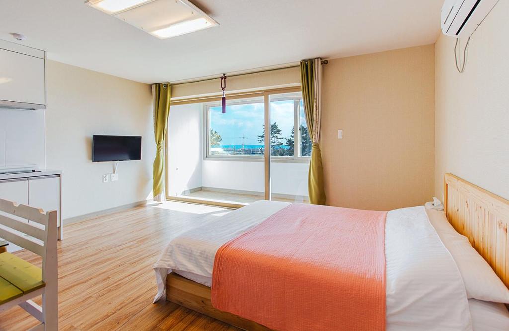 Namwon House | Jeju Pine Beach Pension