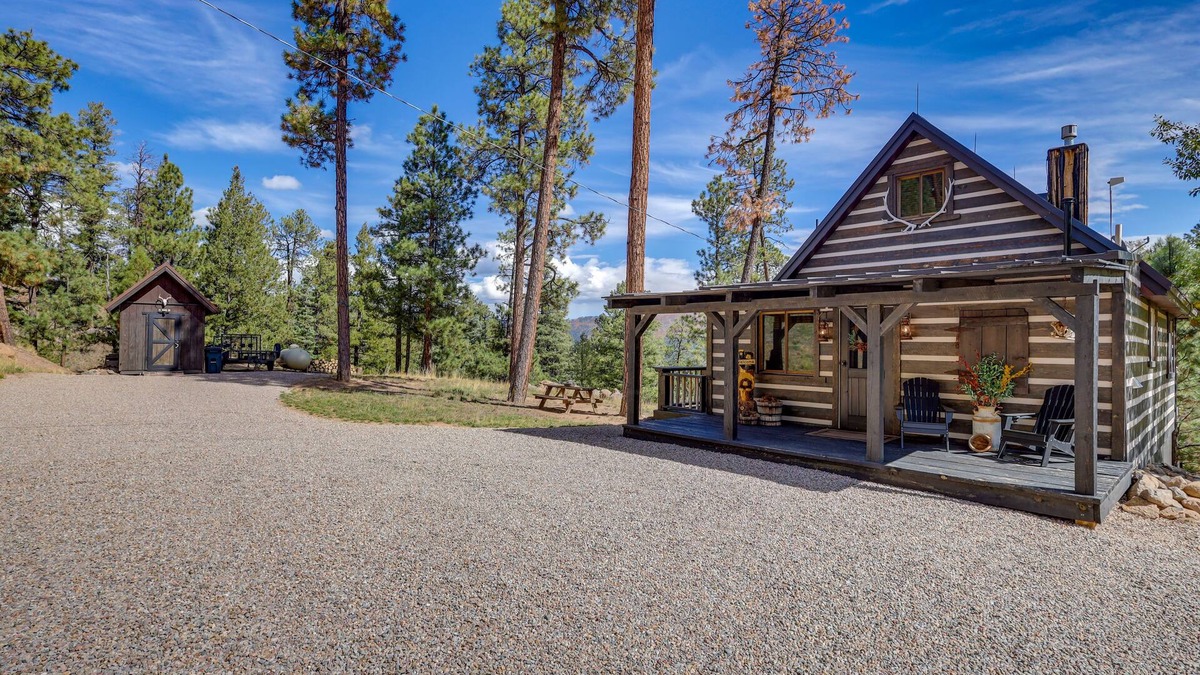 Jemez Springs Cabin | Jemez Springs Cabin w/Stunning Mtn Views!