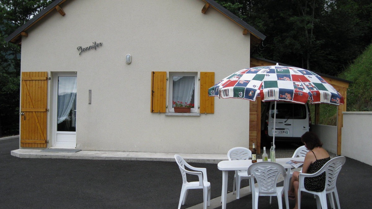 Laveissiere Ski Chalet | - jennifer cottage -