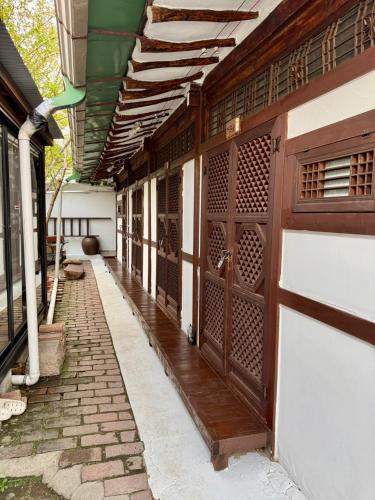 Jeonju House | Jeonju Gaindang Hanok Stay