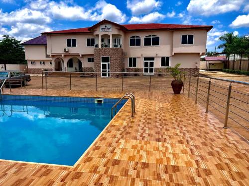Adenta Hotel | Jessie Hotel