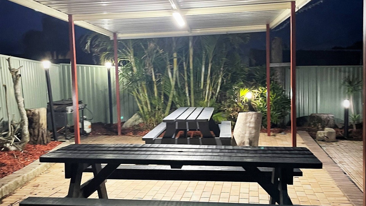 Long Jetty Hotel | Jetty Motel The Entrance