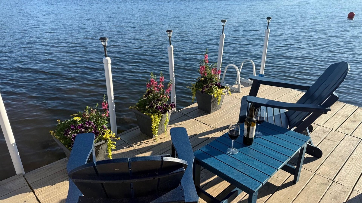 White Lake Cottage | Jewel of White Lake