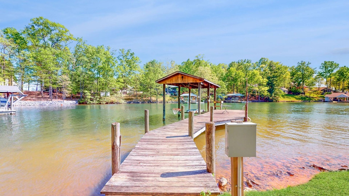 Huddleston Cottage | Jewelbox Cottage - Lakefront home with fireplace, private dock, canoe & SUPs