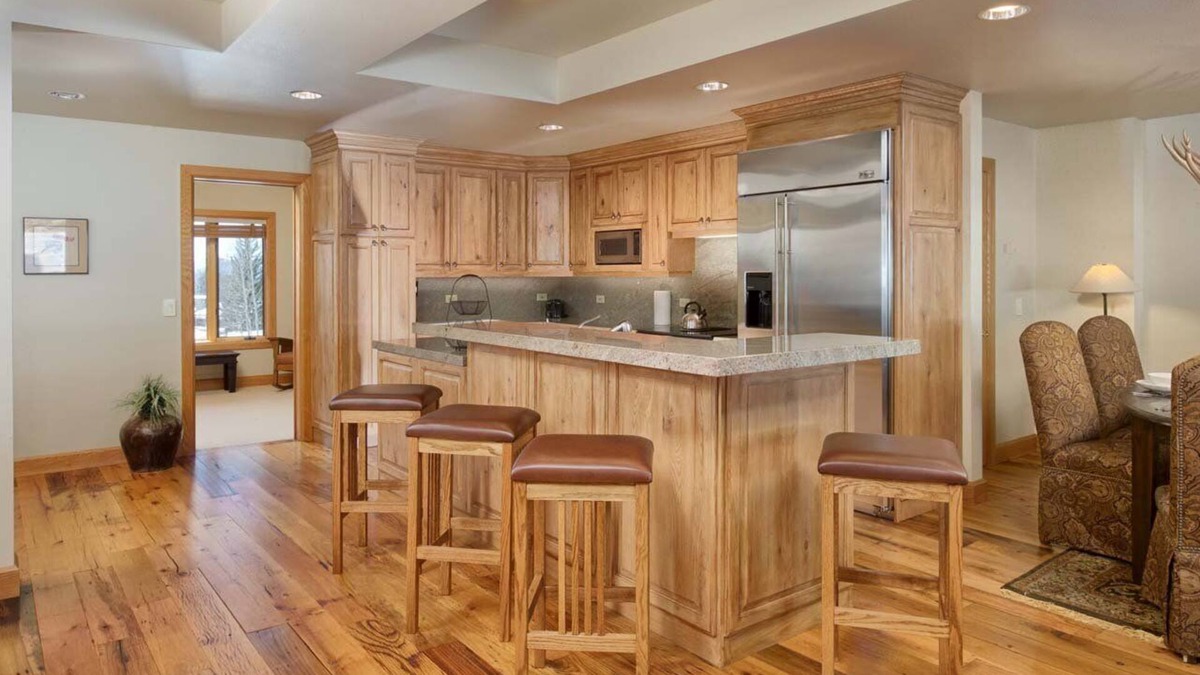Teton Village House | JHRL - Tram Tower 3511 - Ski in, ski out with private hot tub and sauna