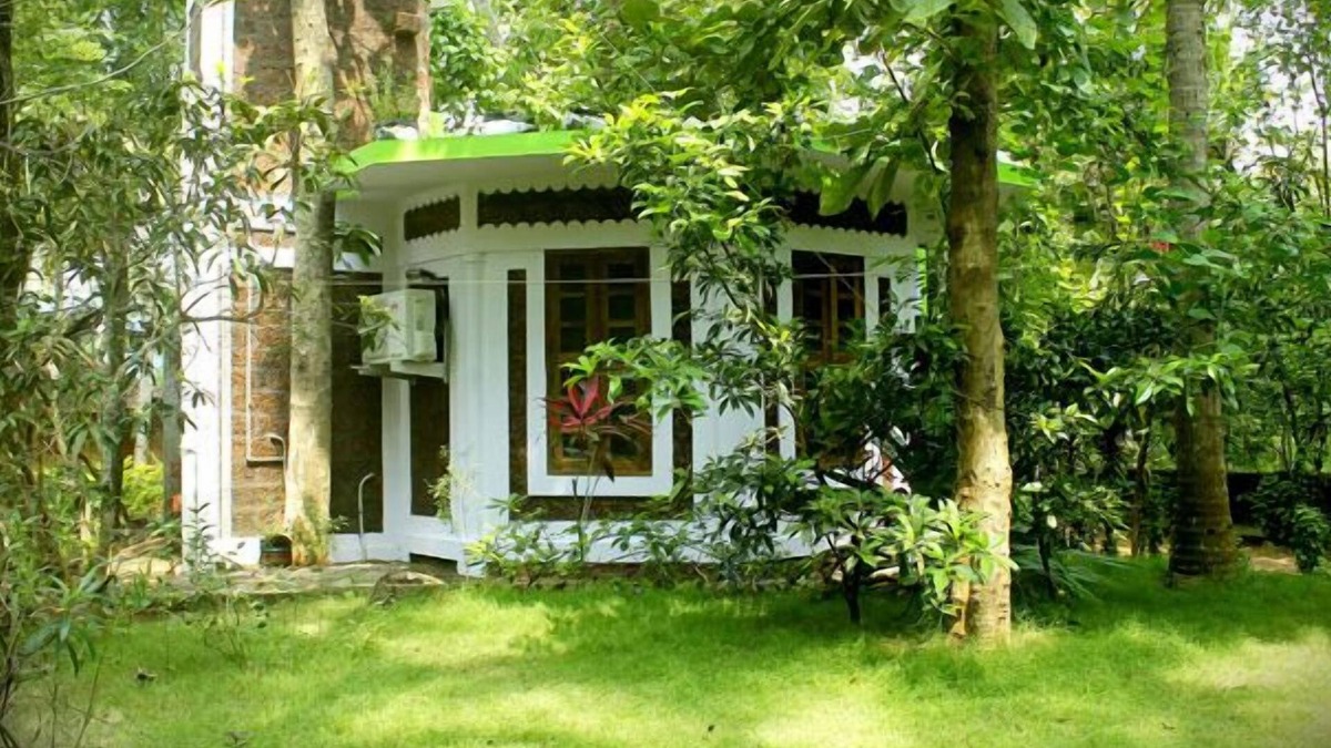 Varkala House | Jickys Nest