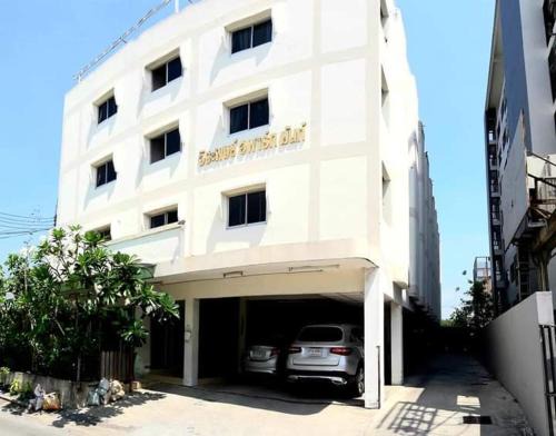 Bang Khen Apartment | Jirapong apartment