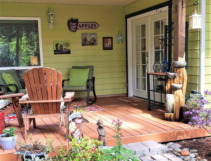 Woodinville Apartment | Joanne's Creekside BnB