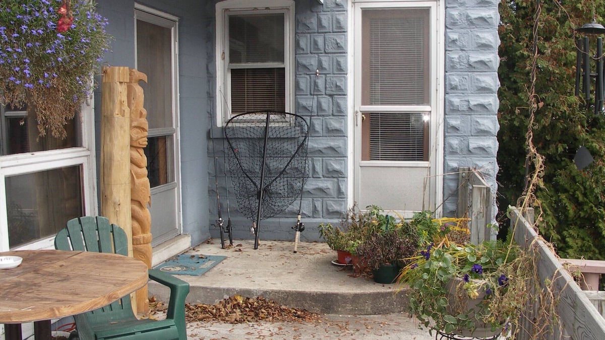 Cheboygan Apartment | JOE'S RIVER ESCAPE