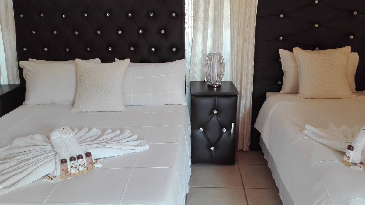Moses Kotane House | Joezebel Guest House