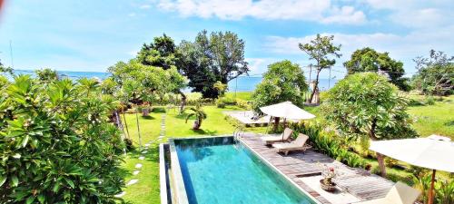 Kalisada Apartment | JOGLO APONG Beachfront Apartment