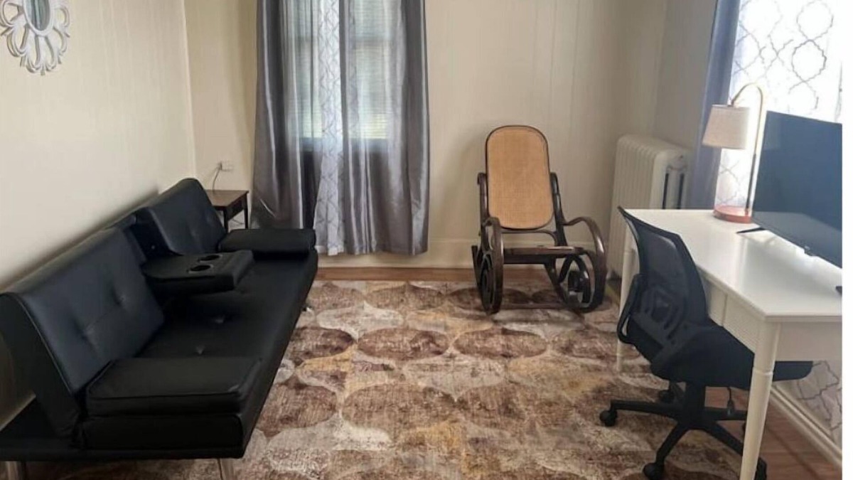 Cumberland House | Johnson Heights Getaway