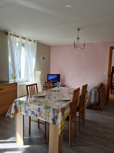Villars-sous-Dampjoux Apartment | Joli appartement 4 personnes à la campagne