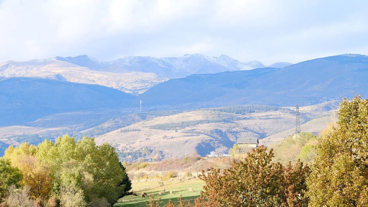 Err Apartment | Joli Appartement 85 m2 Avec Vues sur Montagne et Jardin Dans les Pyrénées 66