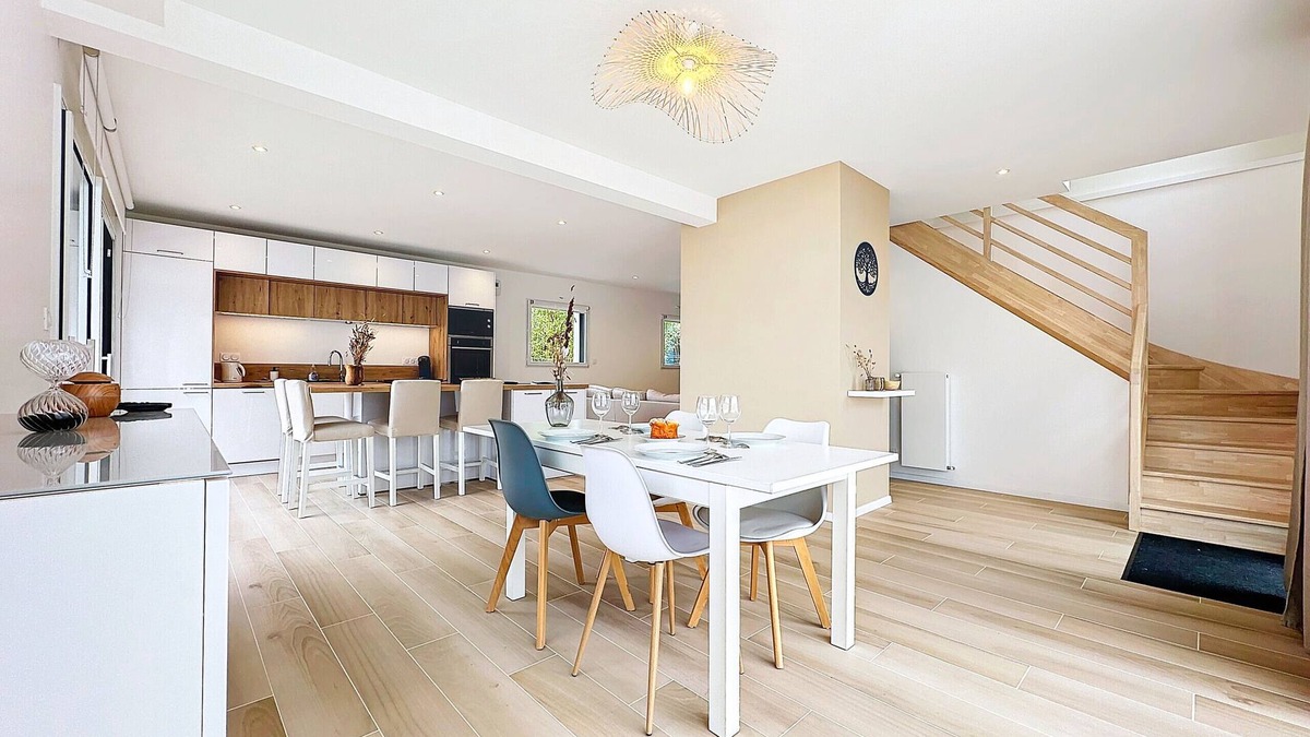 Bohars Condo | Jolie maison neuve, 2 chambres, terrasse et jardin
