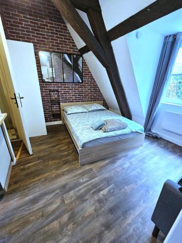 Montlucon Apartment | Jolie studio en cetre ville de Montluçon 20 min à pieds de la gare