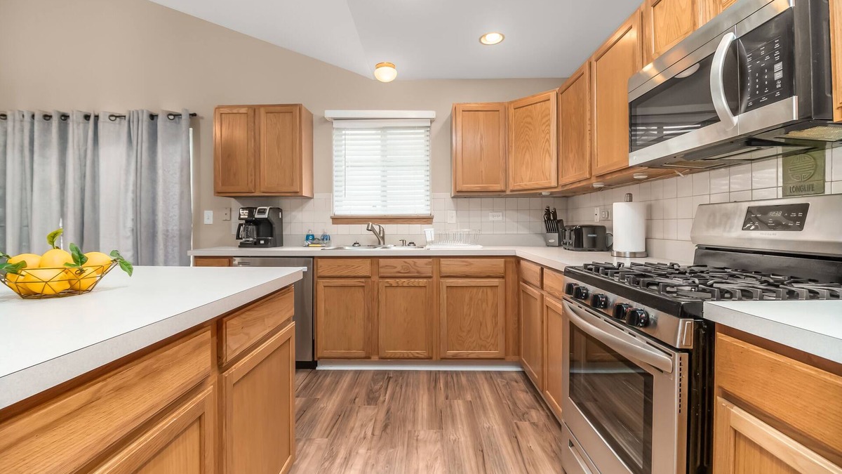 Joliet House | Joliet Arcade Rental