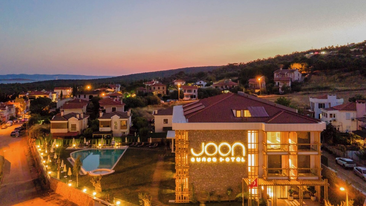 Ayvalik Hotel | Joon Cunda