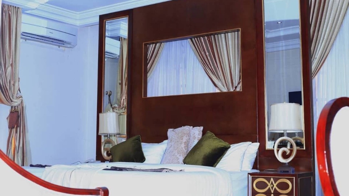 Ikom Hotel | Jorany Hotel Resort Ikom