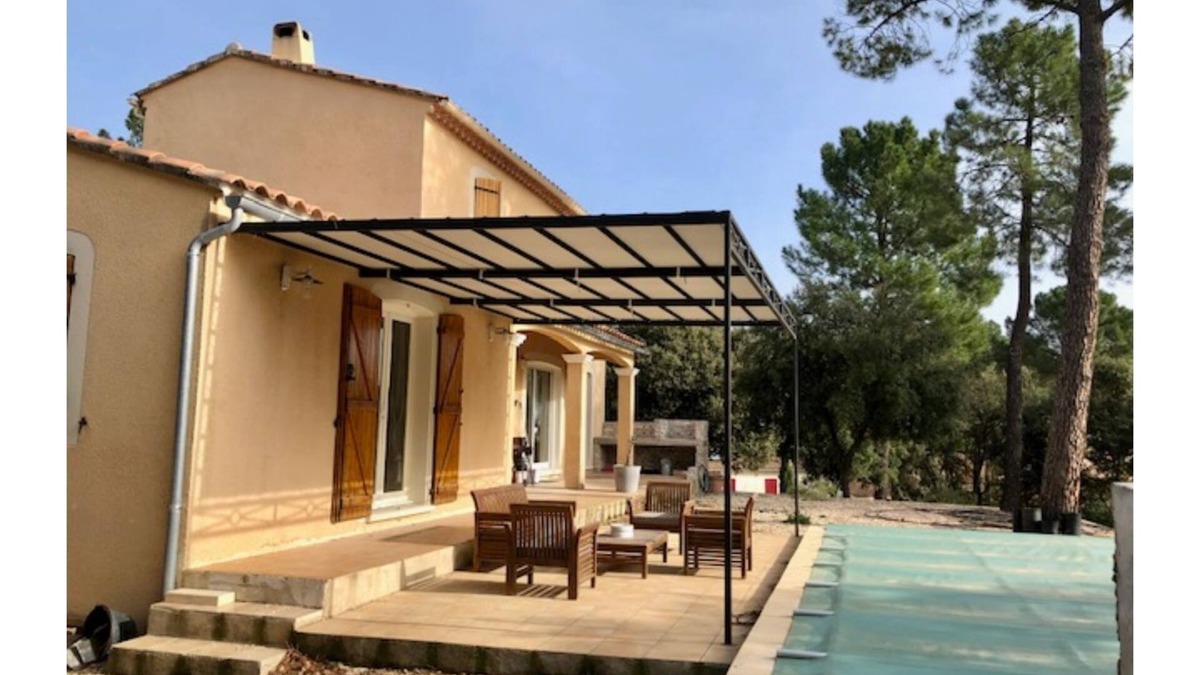 Bedoin House | Joris House