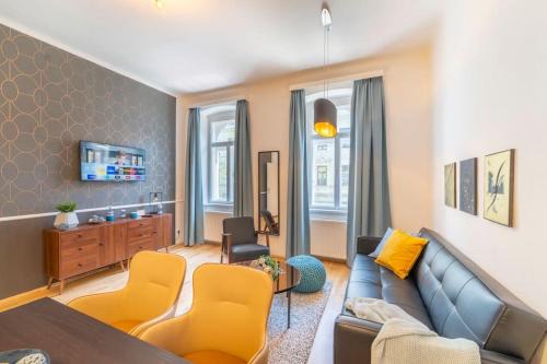 Kaisermuhlen Apartment | josef's home I Comfort Apartment I UNO-City, VIC