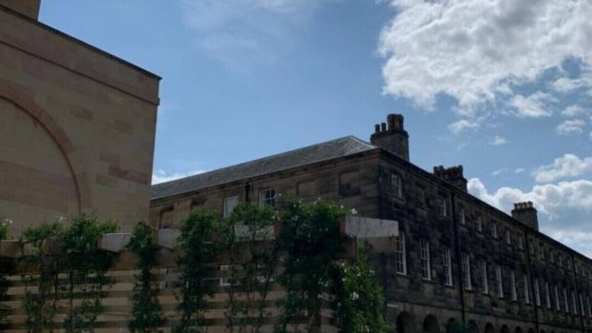 Buxton Apartment | Joseph Apartment - first floor apartment located in The Square