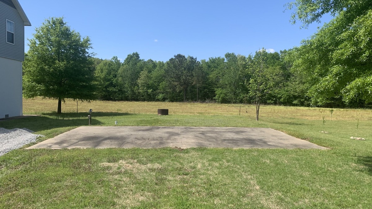 Decaturville RV Rental | Journey to the riverside