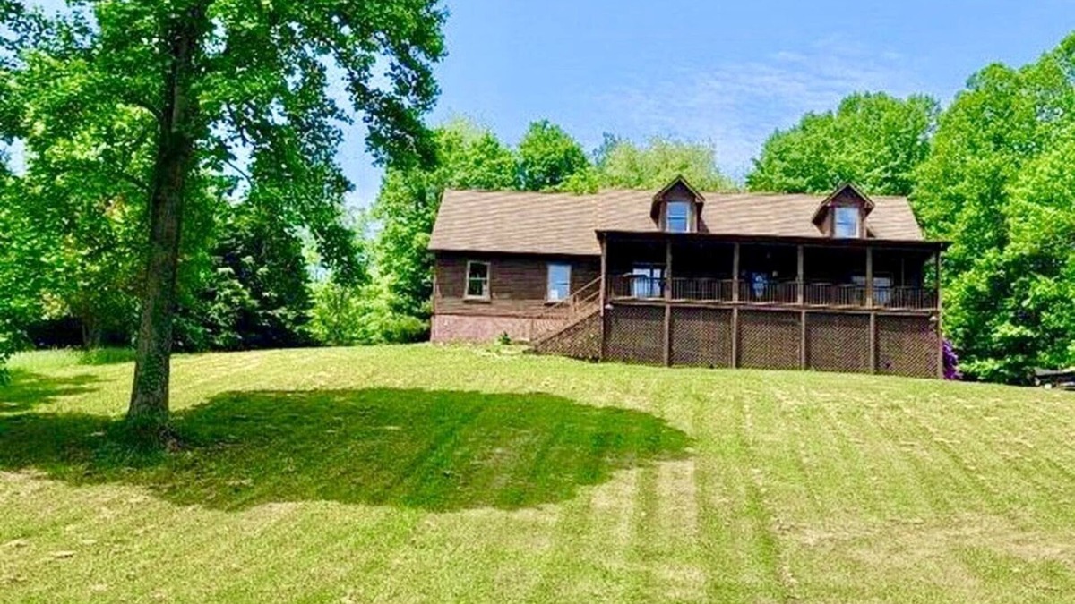 Piper Gap Cabin | Joy Ranch Cabin in the Blue Ridge Mountains 2600sqft