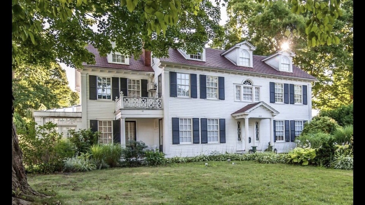 Norwich House | Judge Brown Near Norwich CT Casinos